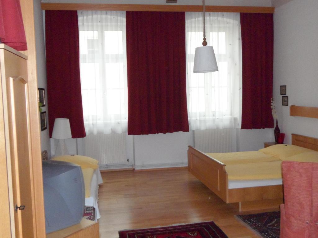Fruehstueckspension Barbara Poechlarn Room photo