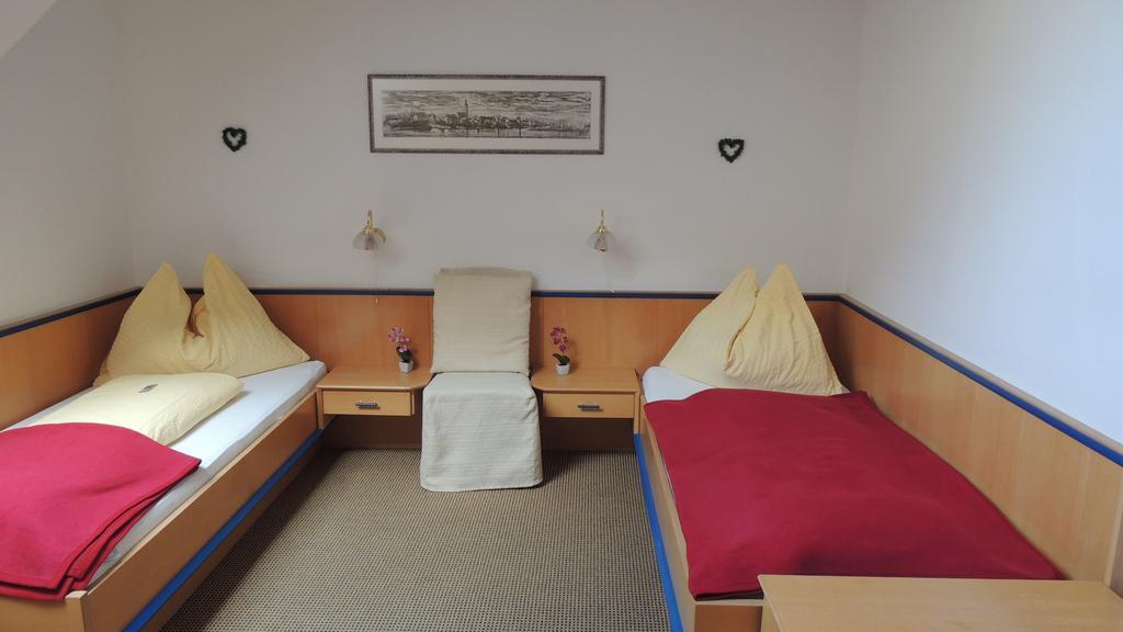 Fruehstueckspension Barbara Poechlarn Room photo